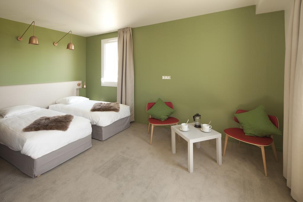 Les Clefs Du Roy By Popinns Buc  Room photo